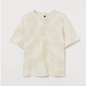 H&M Divided Casual Graphic Tee